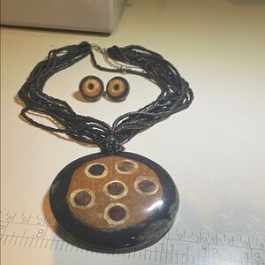 Hand Crafted Black and Brown Circle Pendant Necklace